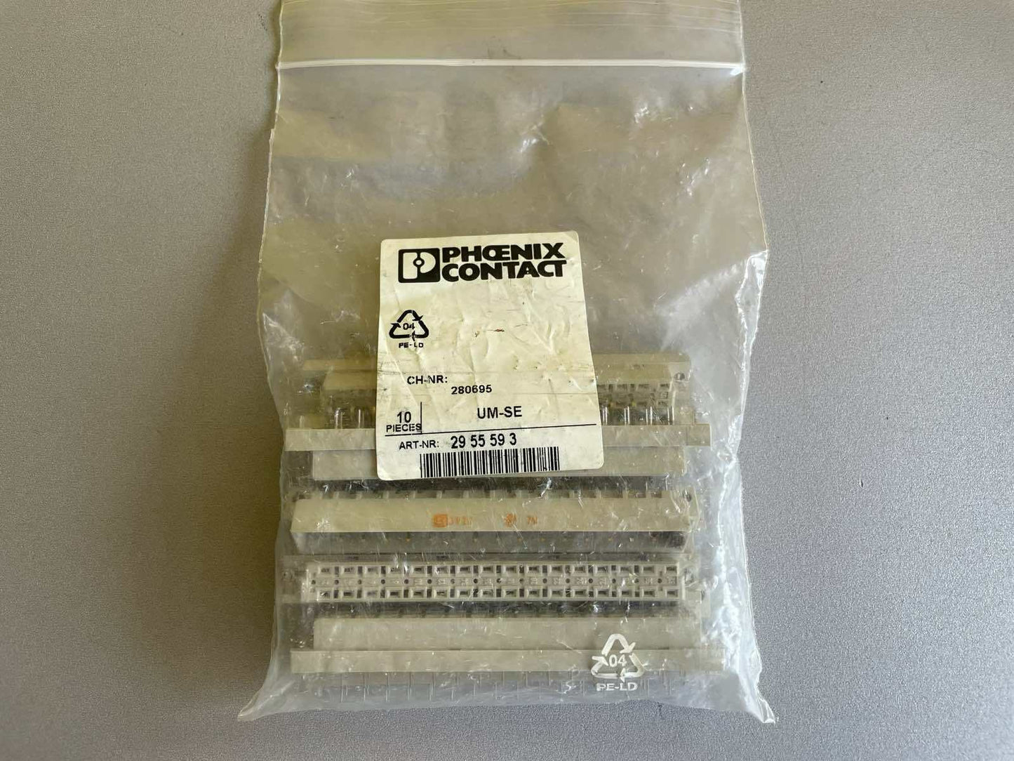 1x Phoenix Contact PCB connectors 81 09 04 332 6831