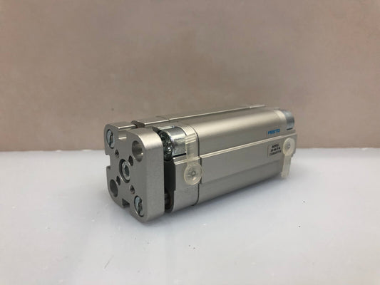New Festo ADVUL-20-40-P-A Compact Pneumatic Cylinder 20mm Bore 40mm Stroke – 156864