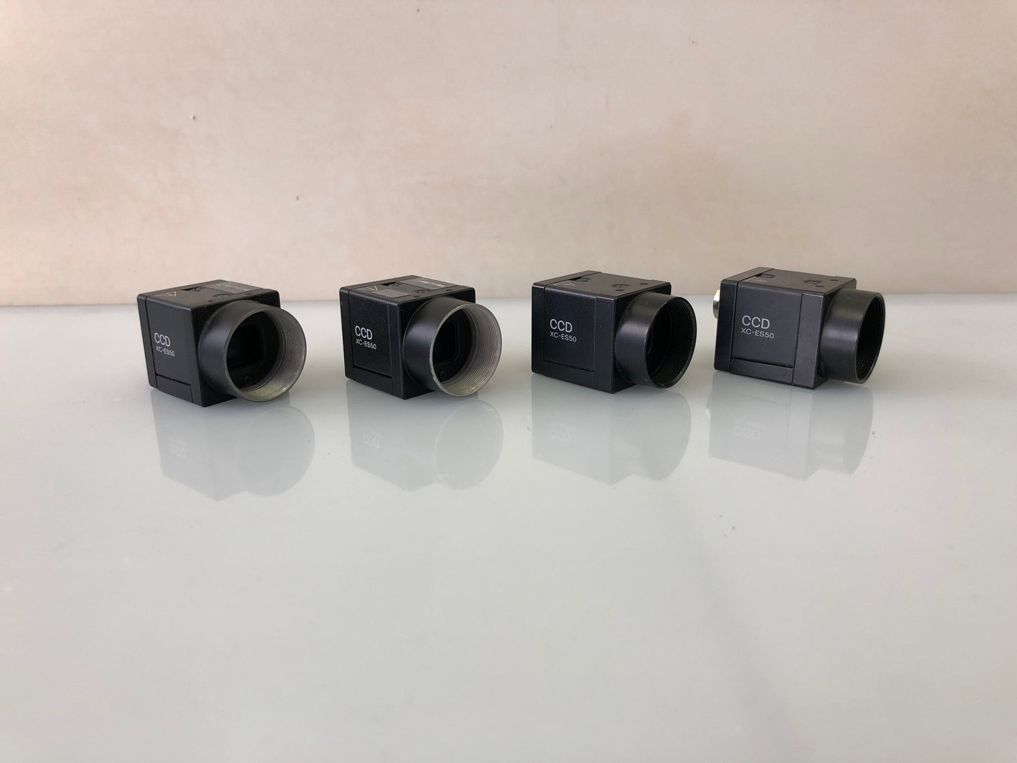 9 Pieces SONY XC-ES50CE Monochrome CCD Video Cameras