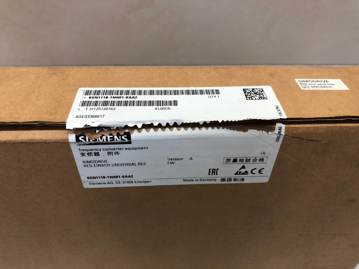 New Siemens 6SN1118-1NK01-0AA2 6SN11181NK010AA2 SIMODRIVE 611