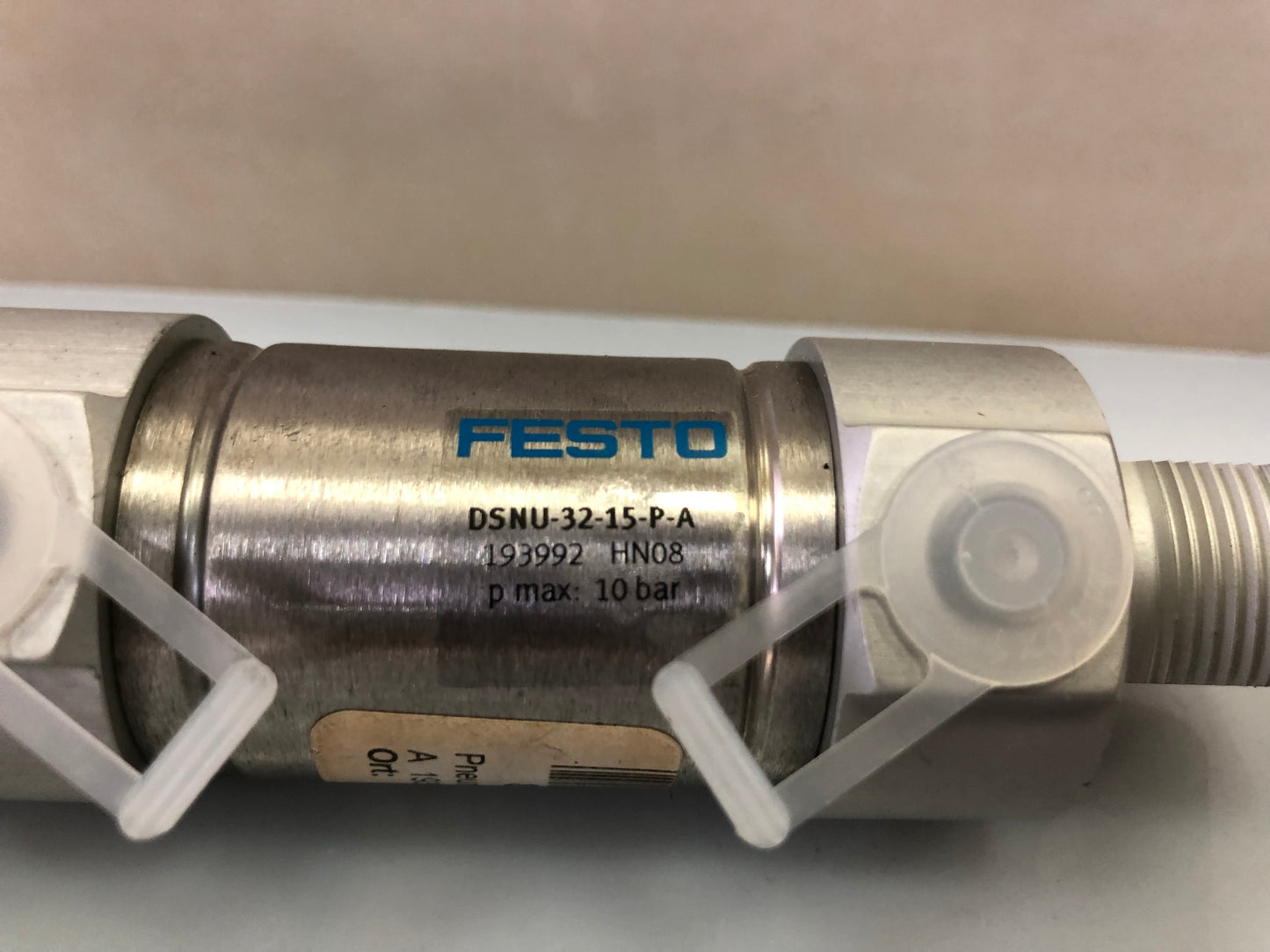 New FESTO cylinder DSNU-32-15-P-A