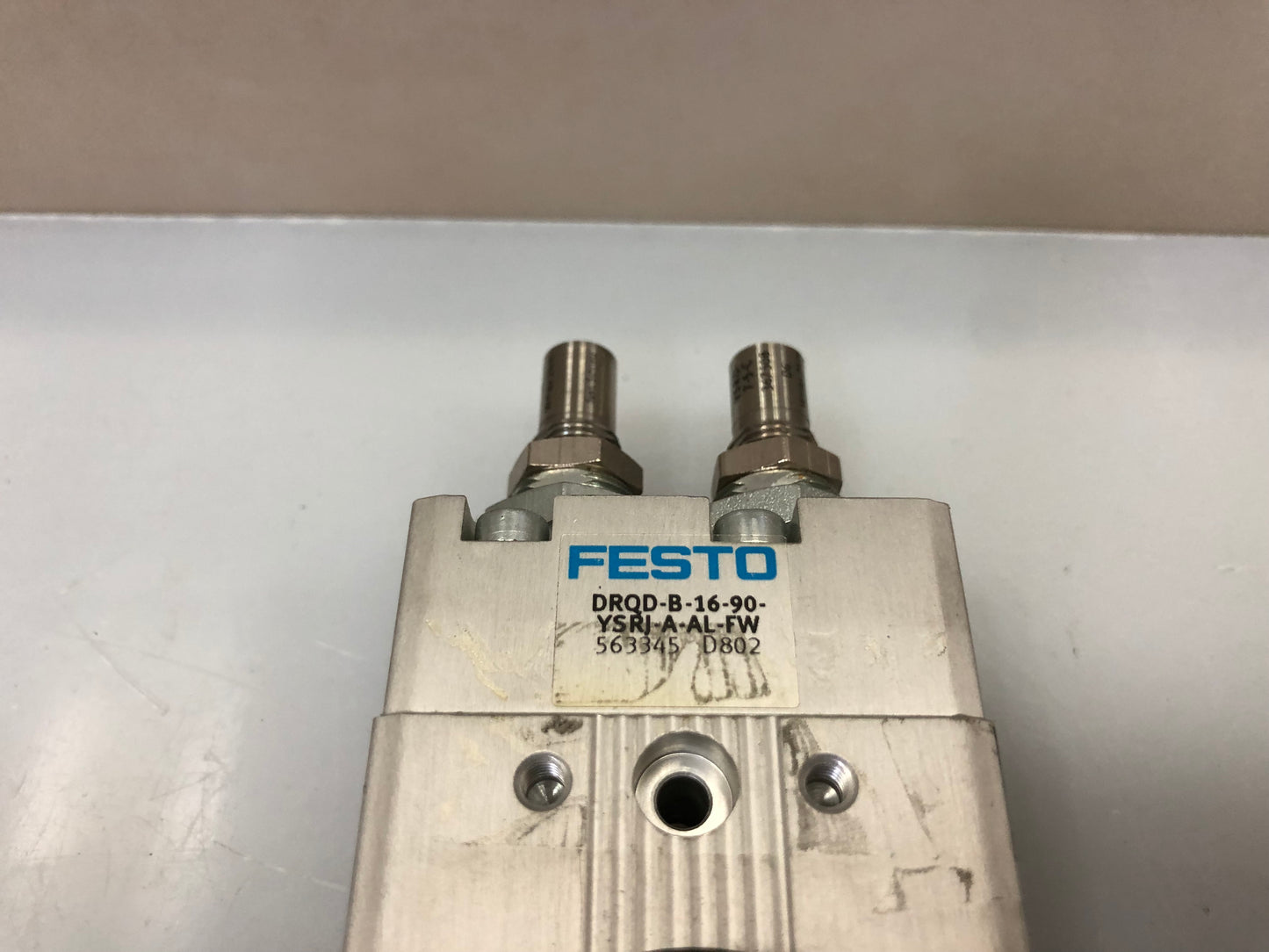 Festo DRQD-B-16-90-YSRJ-A-AL-FW 563345 Swing cylinder