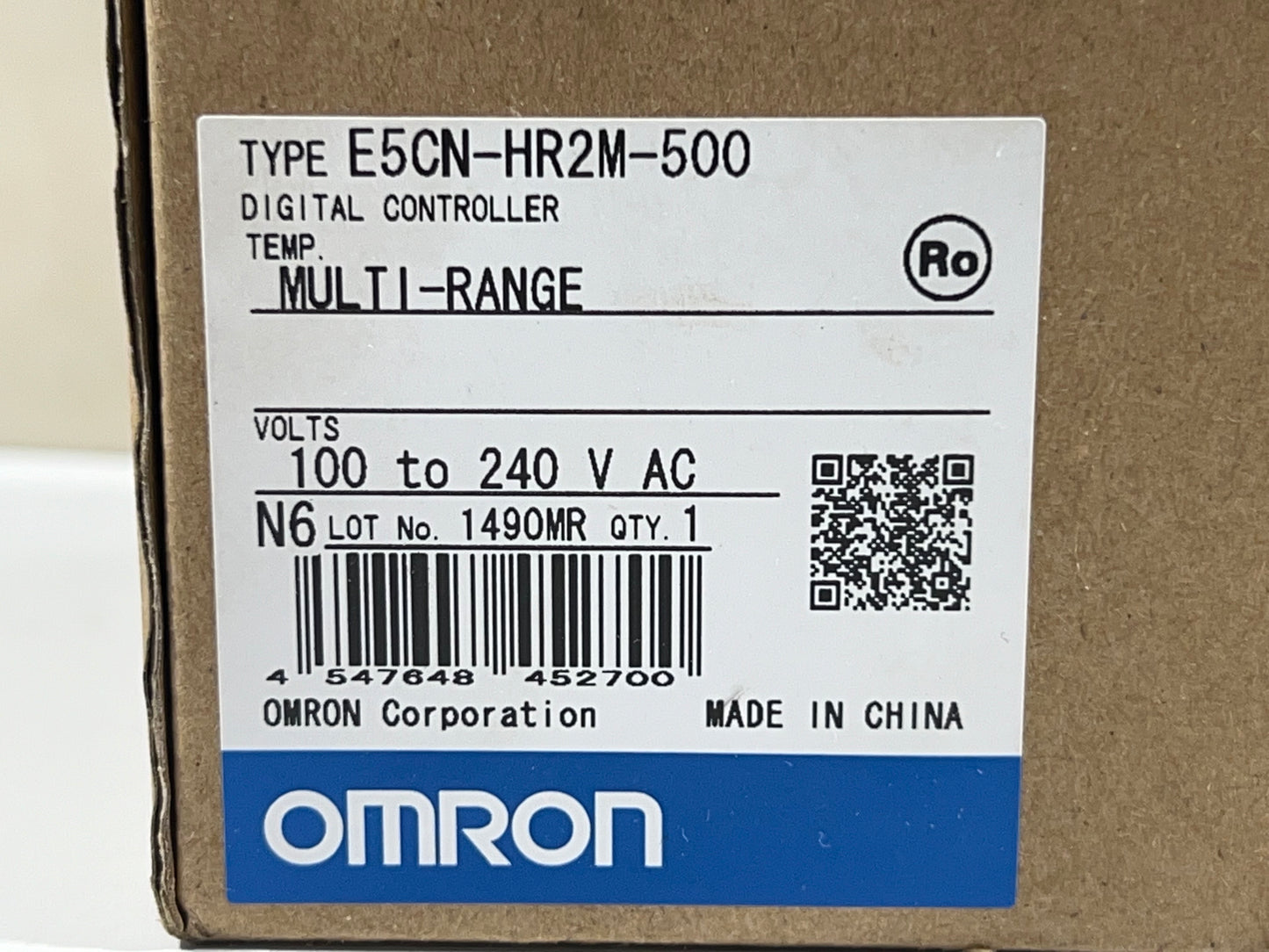 New In Box OMRON E5CN-HR2M-500 Temperature Controller