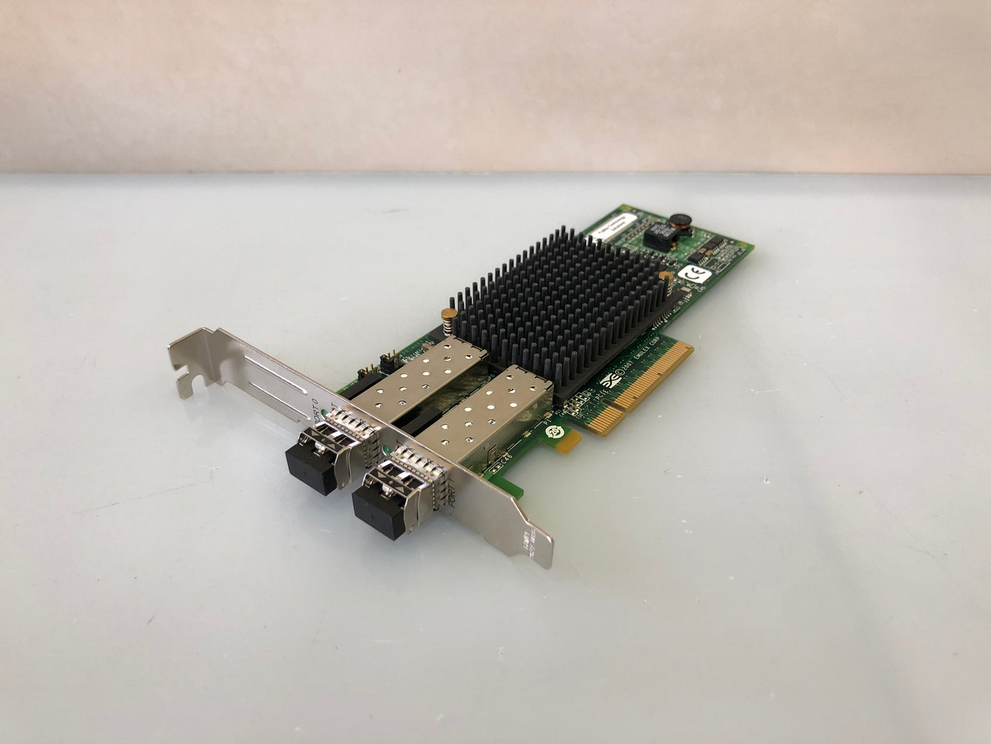 EMULEX P002181-01B Host Bus Adapter Fibre Channel Controllers (P00218101B) Network Adapter