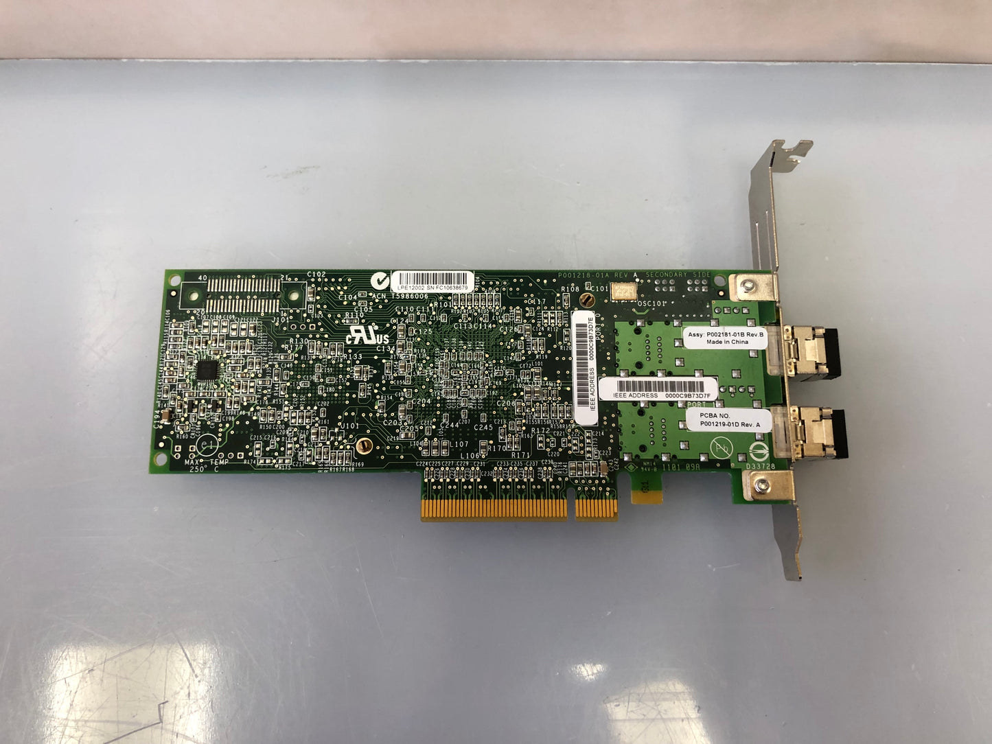 EMULEX P002181-01B Host Bus Adapter Fibre Channel Controllers (P00218101B) Network Adapter