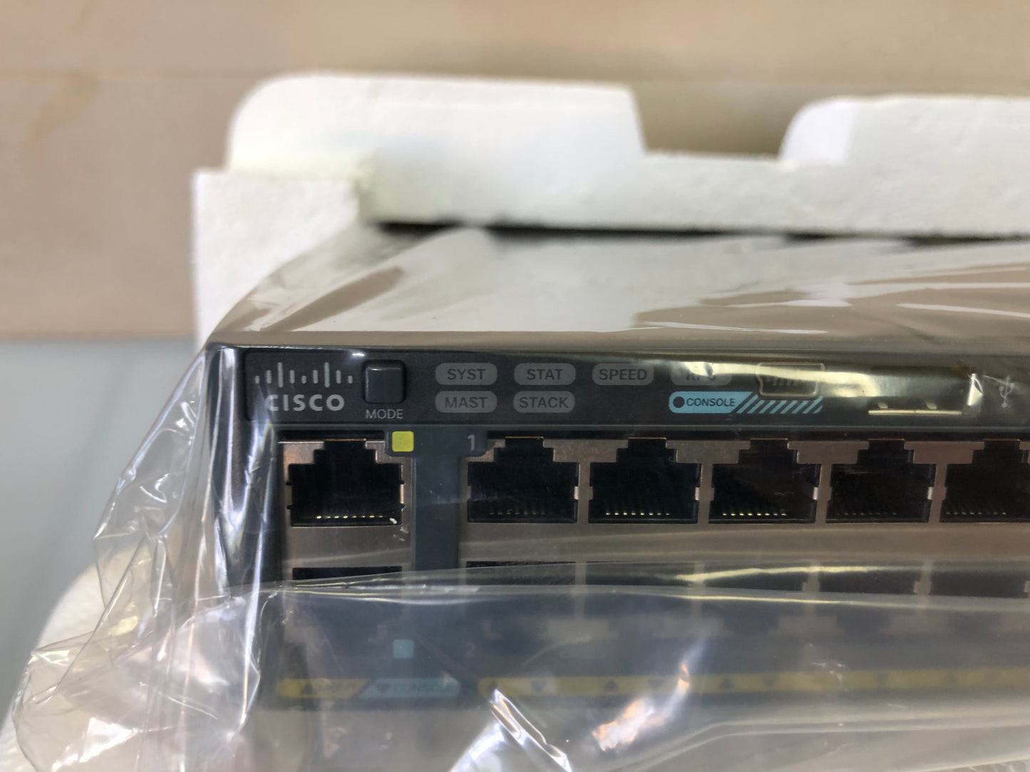 CISCO WS-C2960X-48TS-L Catalyst 2960-X 48GigE, 4x1G SFP, LAN Base