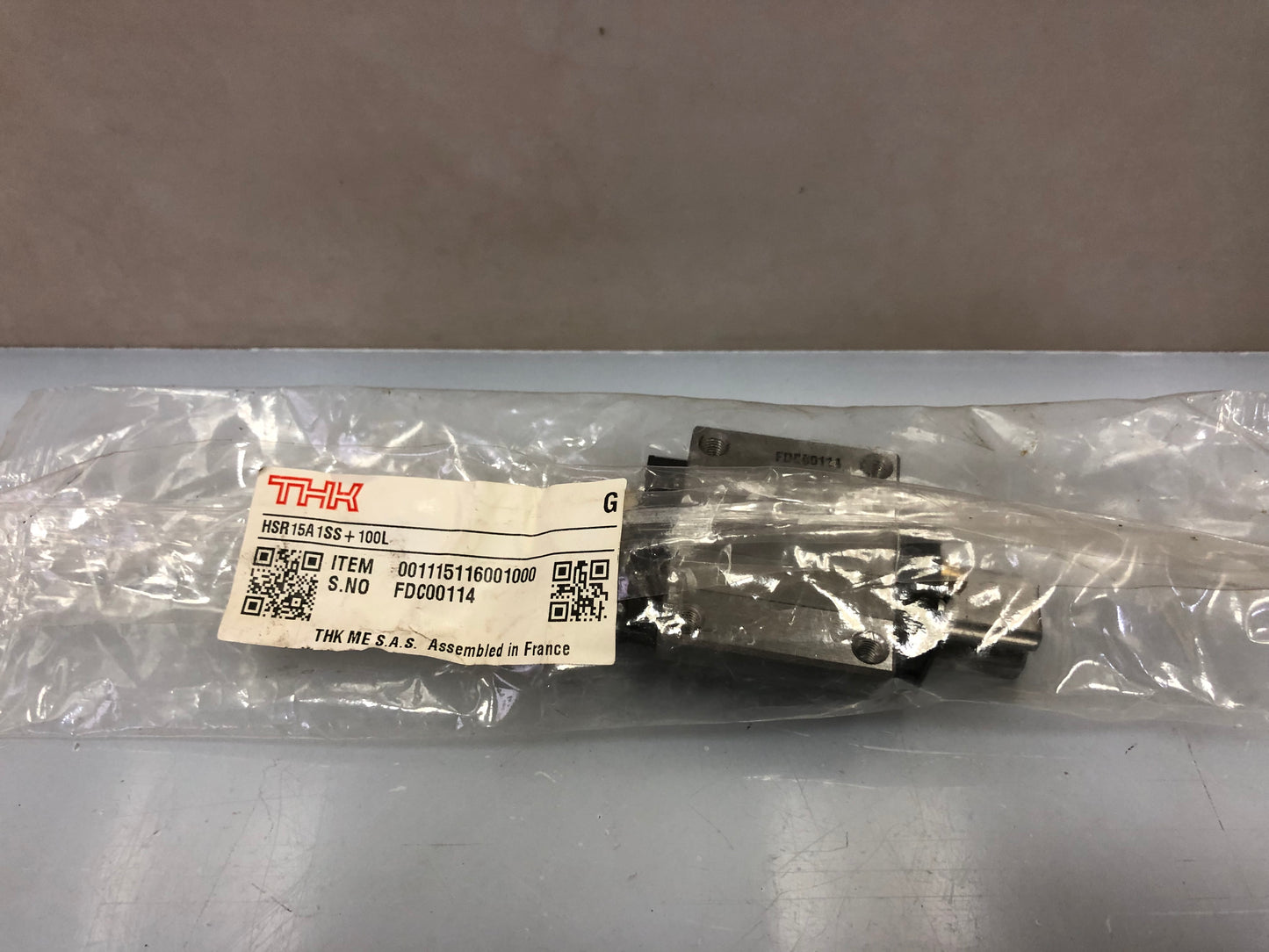 New THK linear guide slider HSR15A1SS + 100L