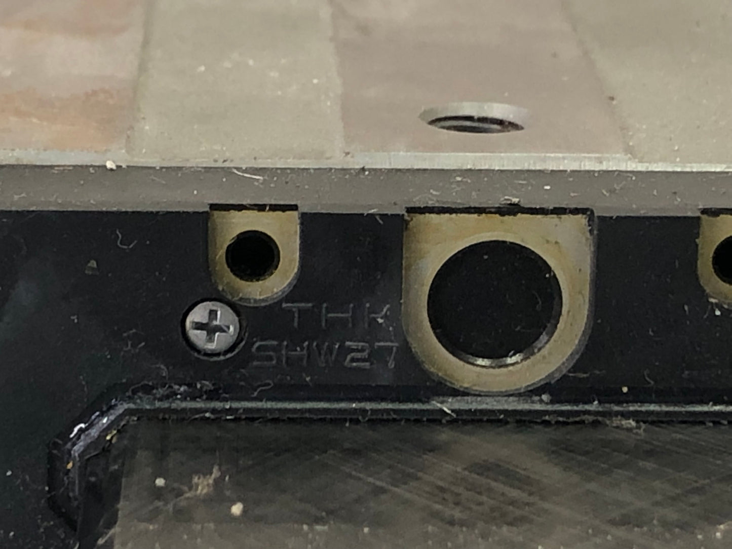 THK SHW27 Linear Guide Slider with 270mm rail