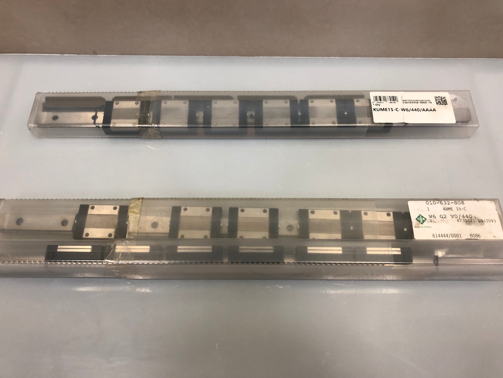OEM INA KUME-15-C Six linear guide blocks with 440mm rail – HEXAGON ...