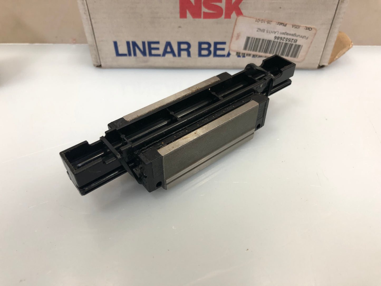 New NSK LAH15BNZ LINEAR GUIDE