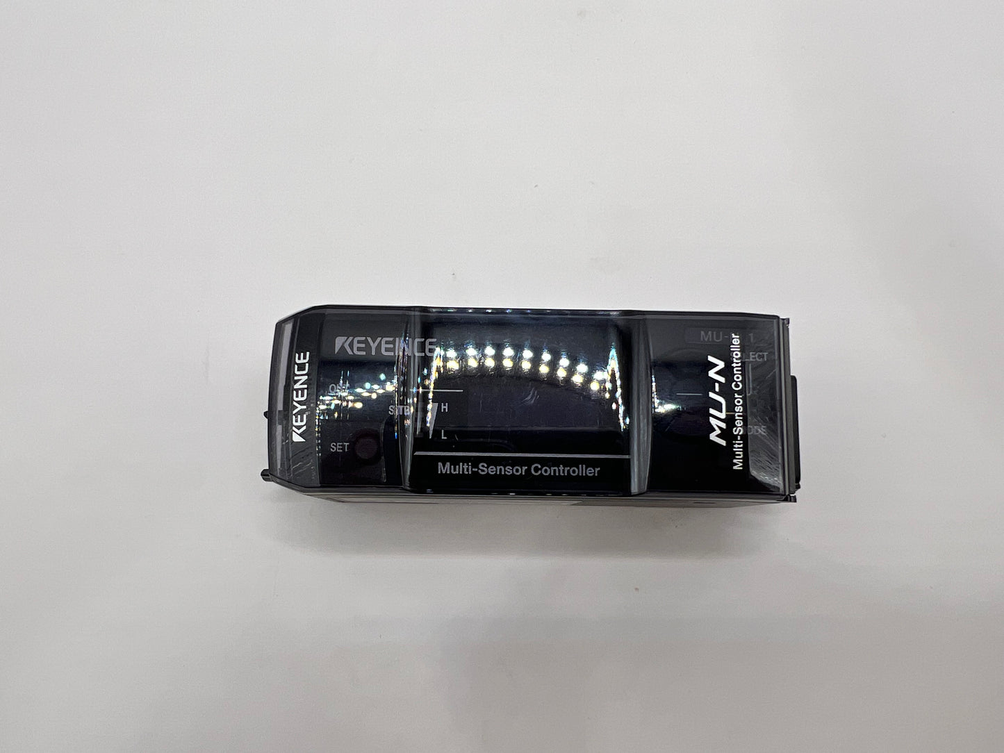 1x KEYENCE MU-N11 Multi-Sensor Controller