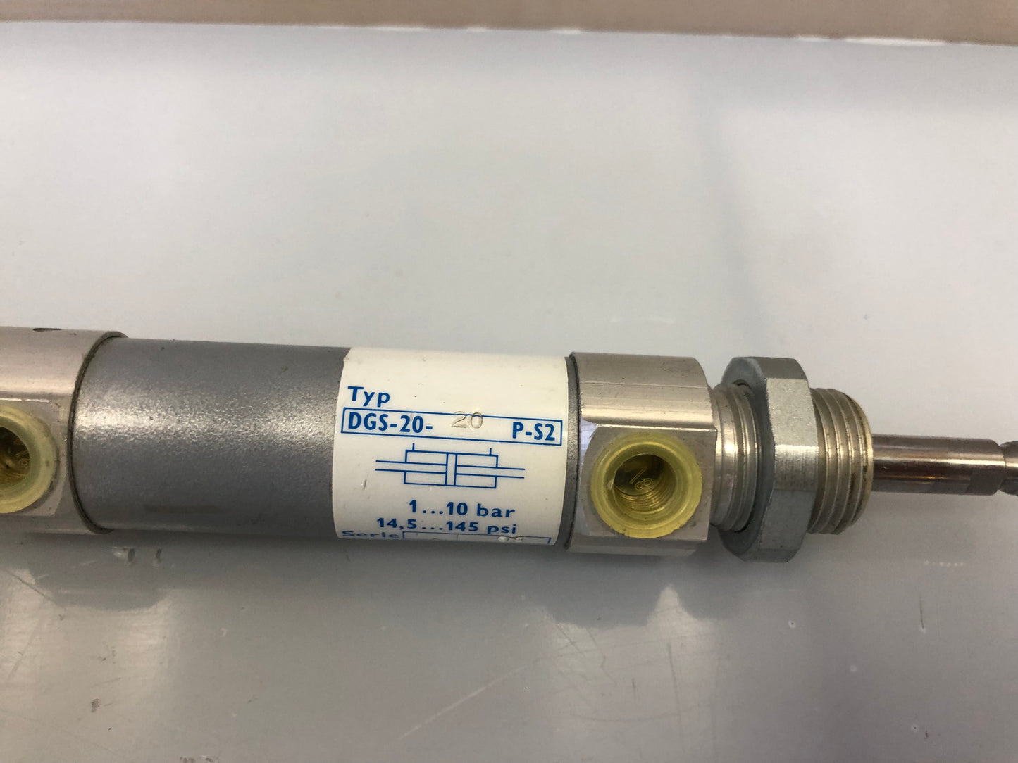 Festo DGS-20-20P-S2 Round Pneumatic Cylinder