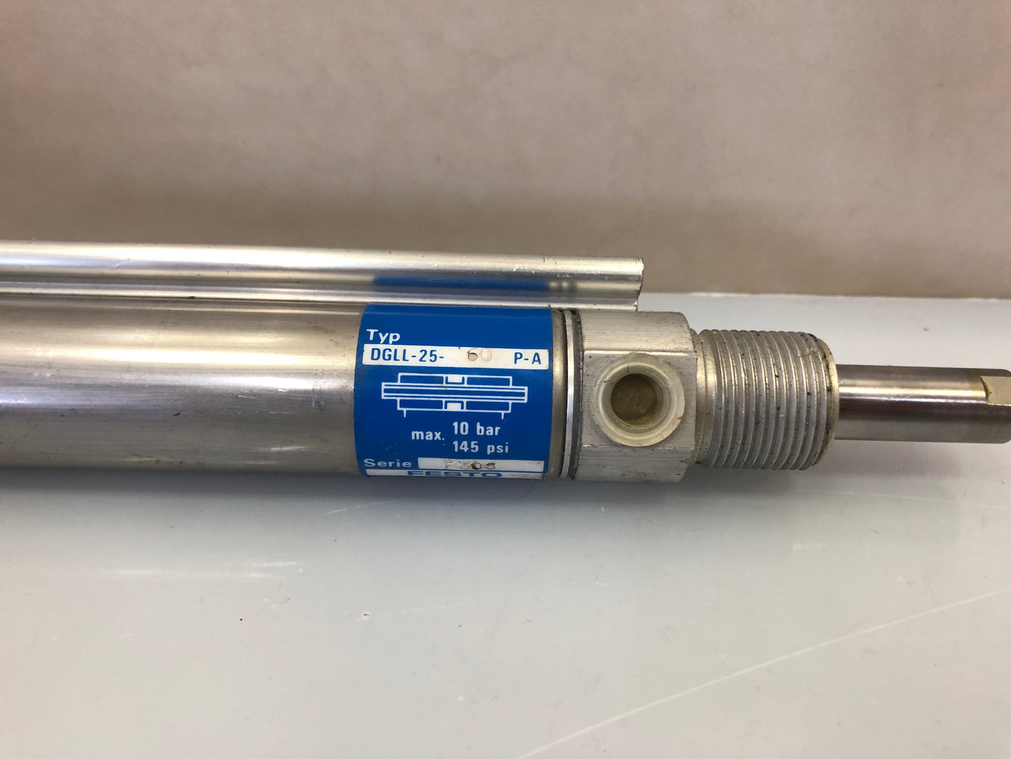 Festo DGLL-25-60-P-A Pneumatic Cylinder