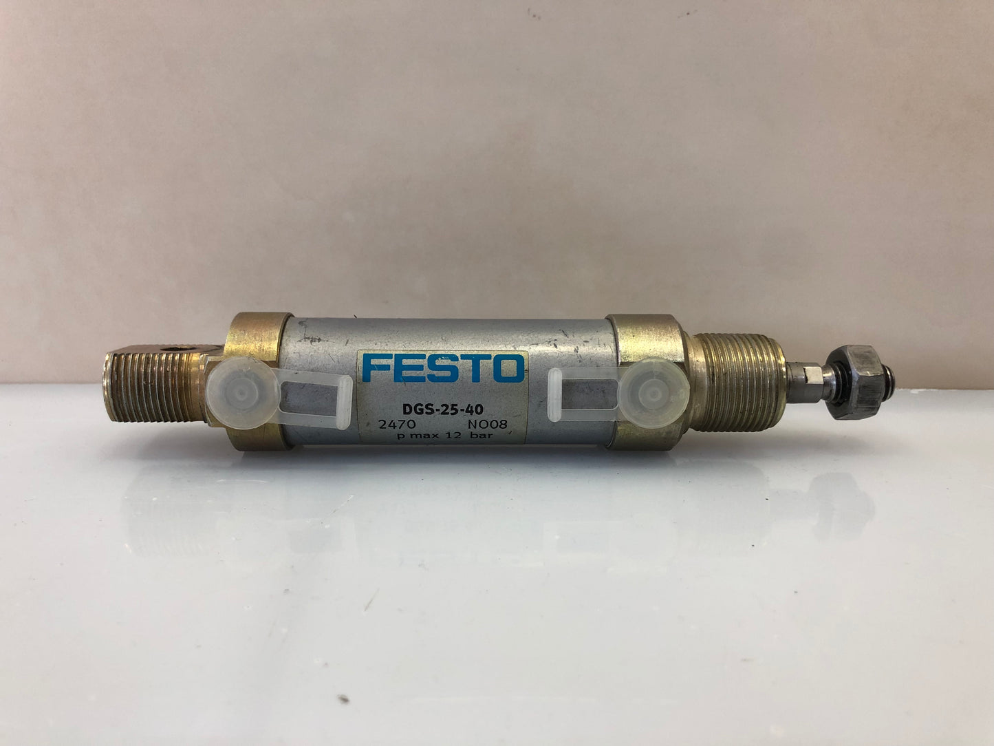 Festo DGS-25-40 Pneumatic Cylinder