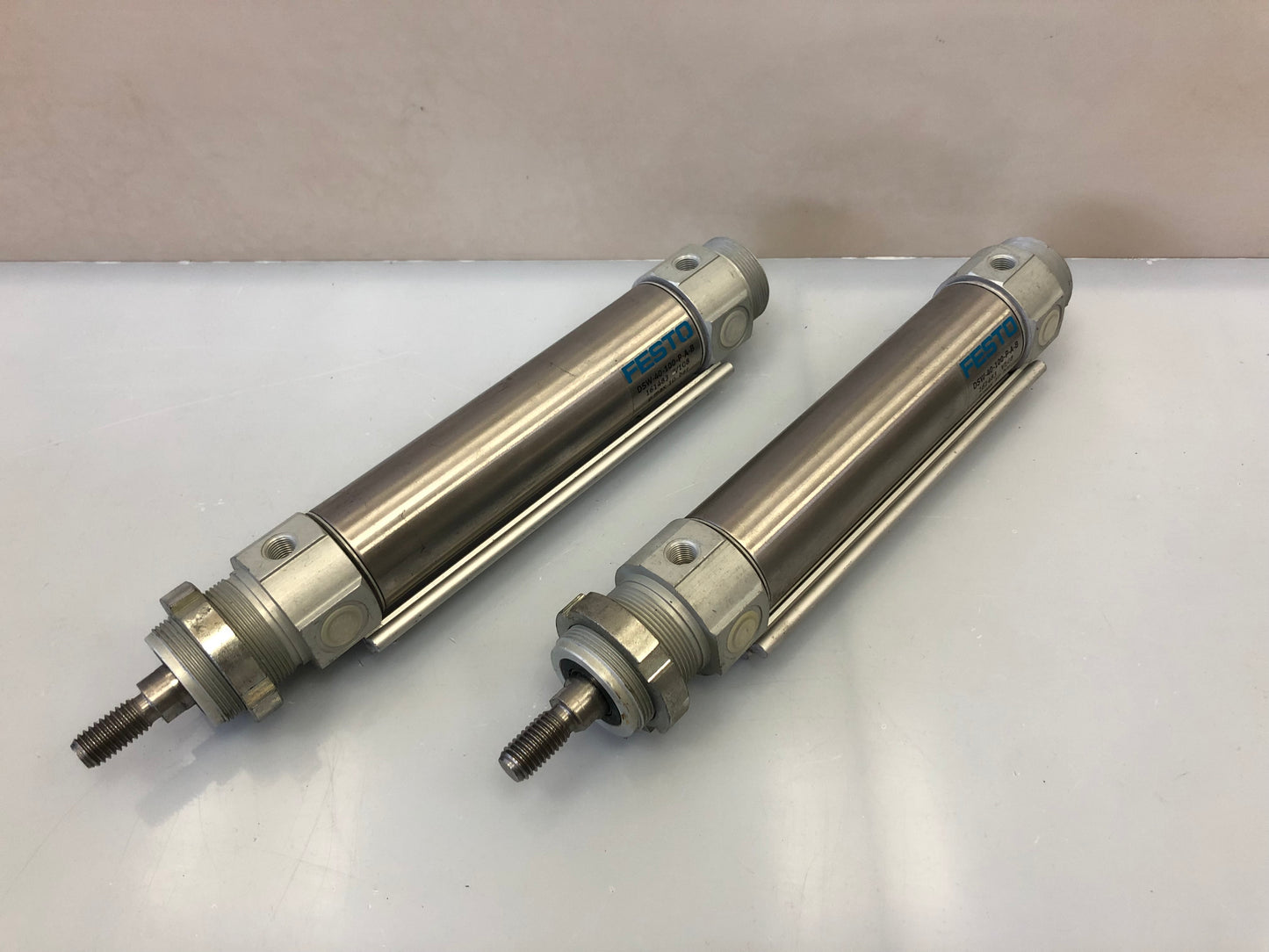 Festo DSW-40-100-P-A-B Pneumatic Cylinder