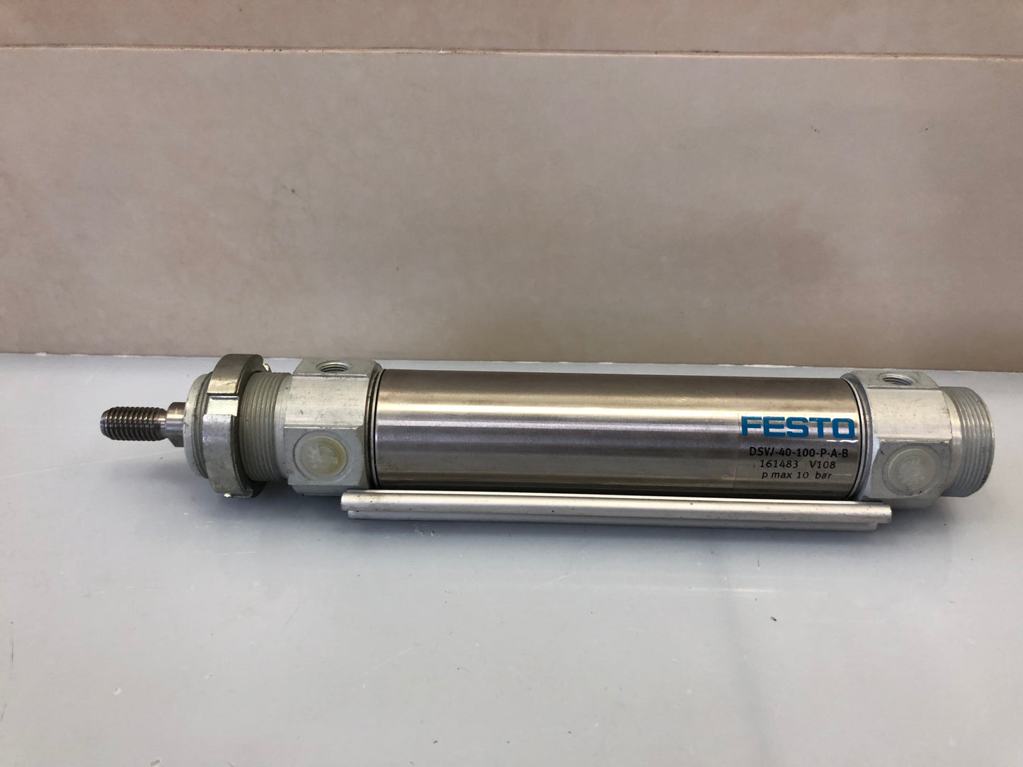 Festo DSW-40-100-P-A-B Pneumatic Cylinder