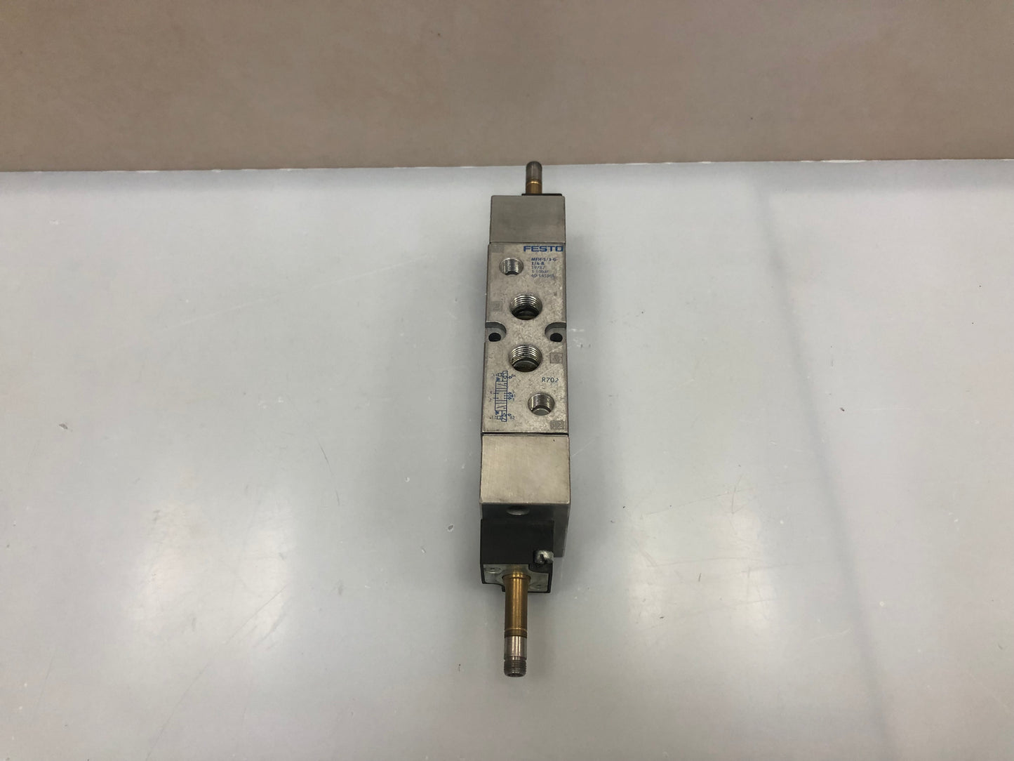 FESTO MFH SERIES SOLENOID VALVE MFH-5/3-G-1/4-B