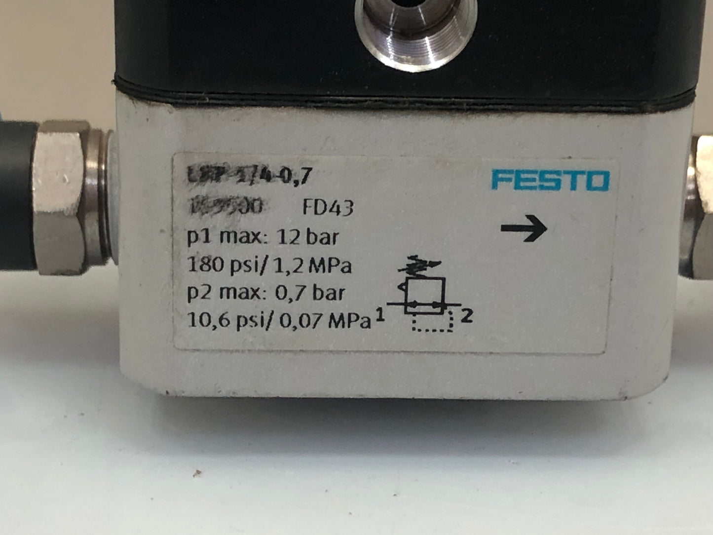 FESTO LRP-1/4-0.7 159500 Precision Air Regulator G1/4 0.7 bar