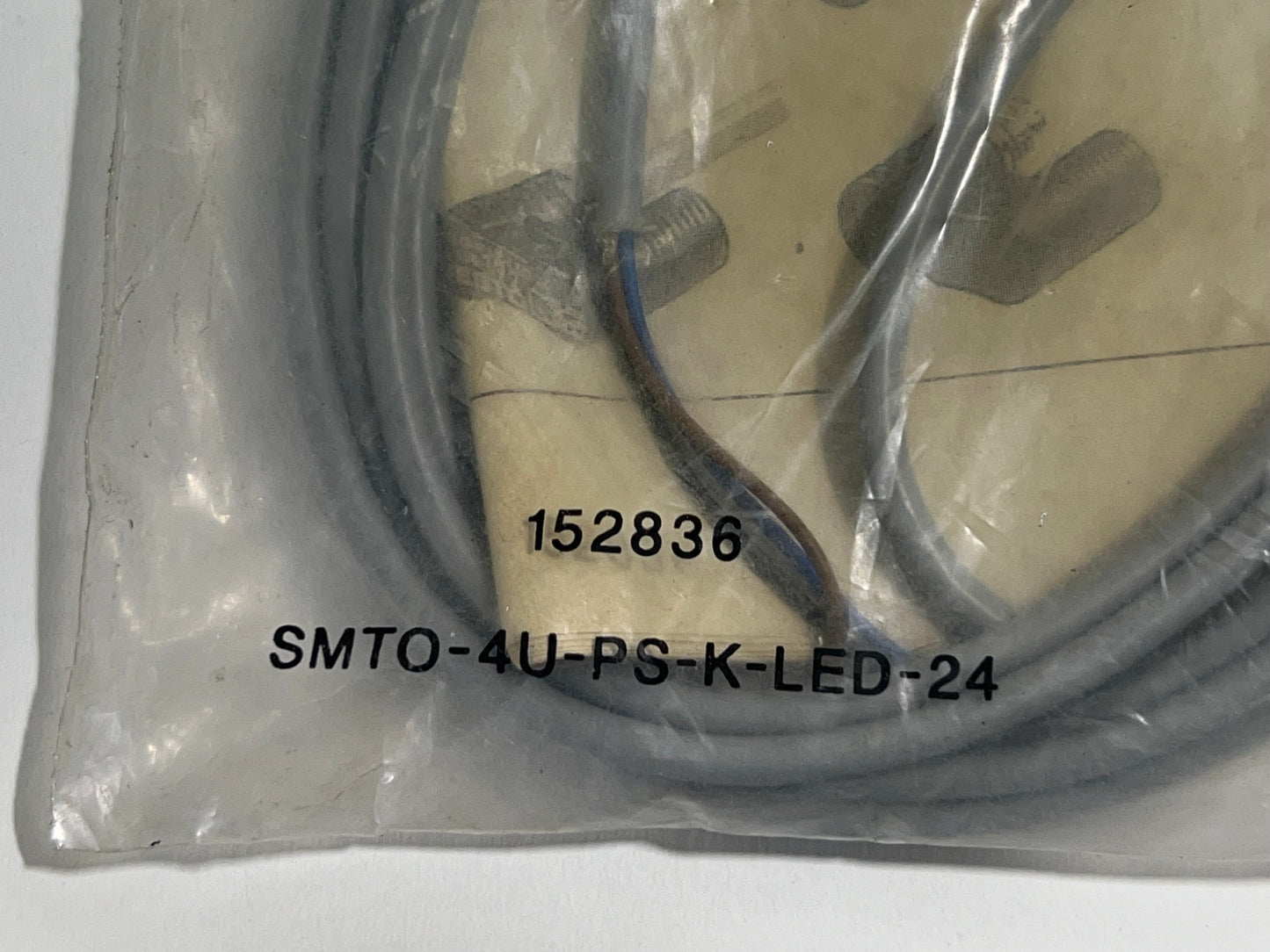 New FESTO SMTO-4U-PS-K-LED-24 152836 Proximity Switch