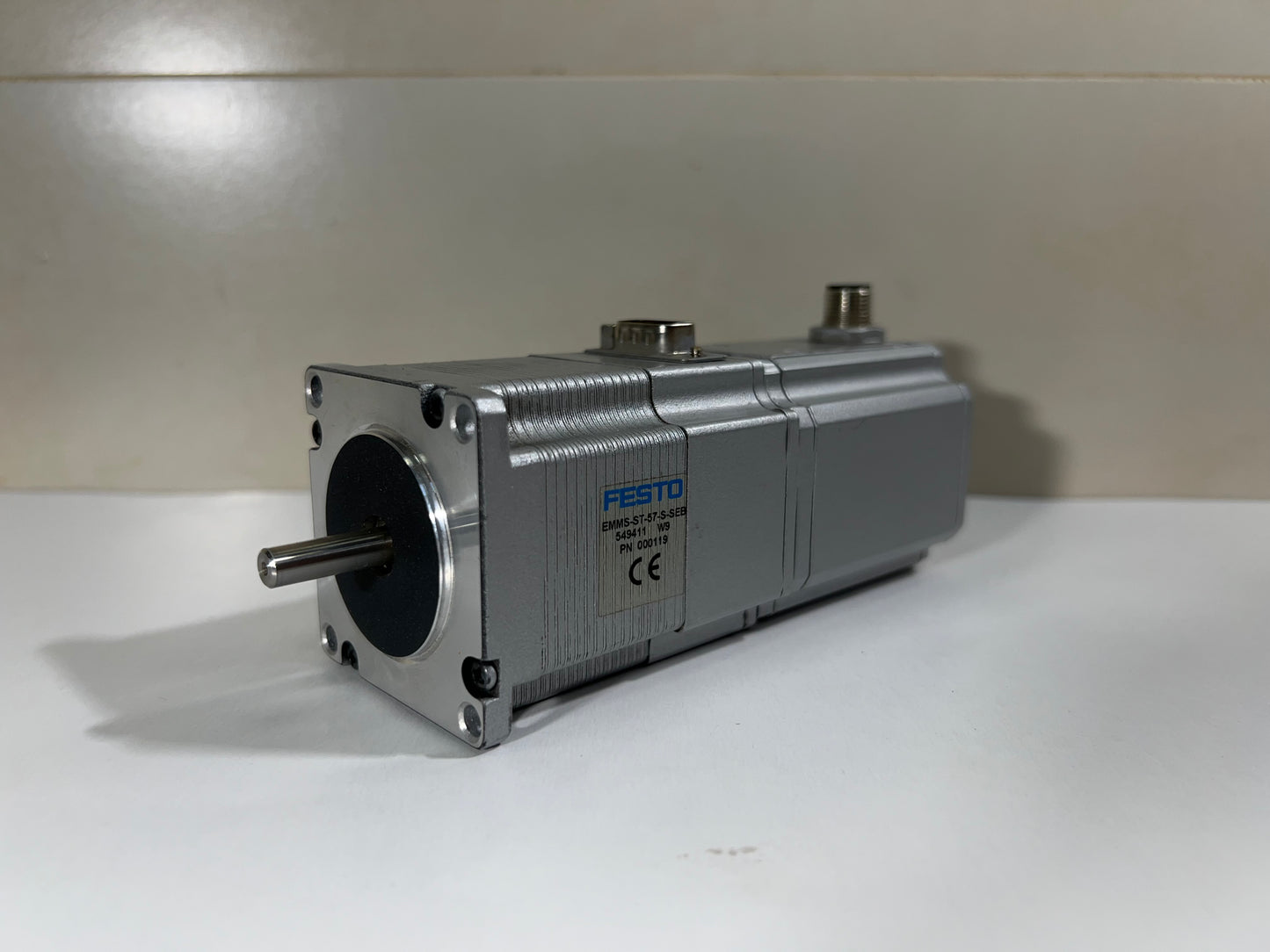 Festo EMMS-ST-57-S-SEB-G2 / 1370477 Stepper Motor