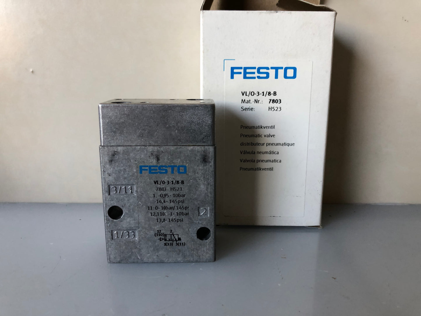 1x NEW Festo VL/0-3-1/8-B 7803 Pneumatic Valve