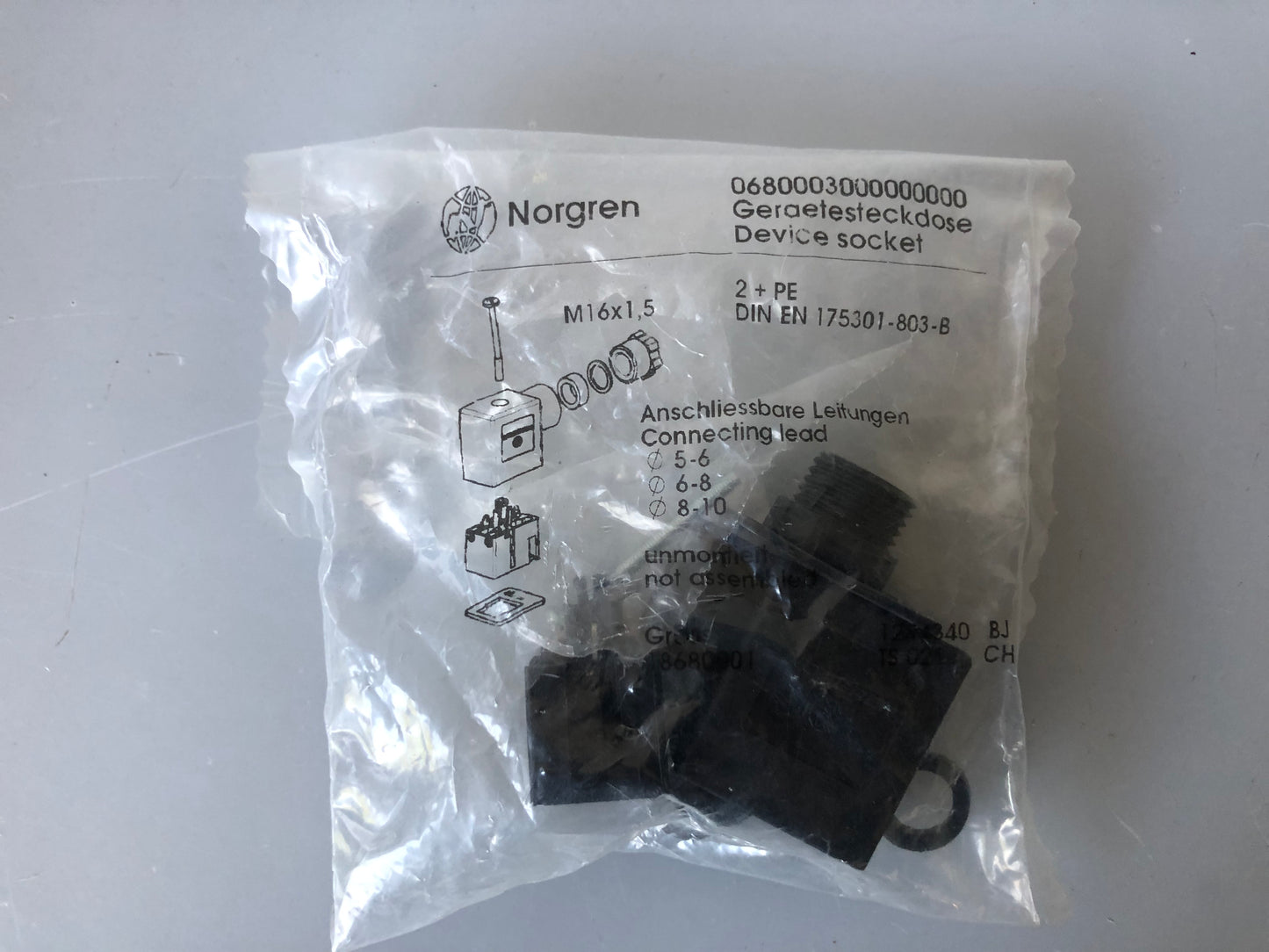 1x Norgren 0680003000000000 Electrical Plug