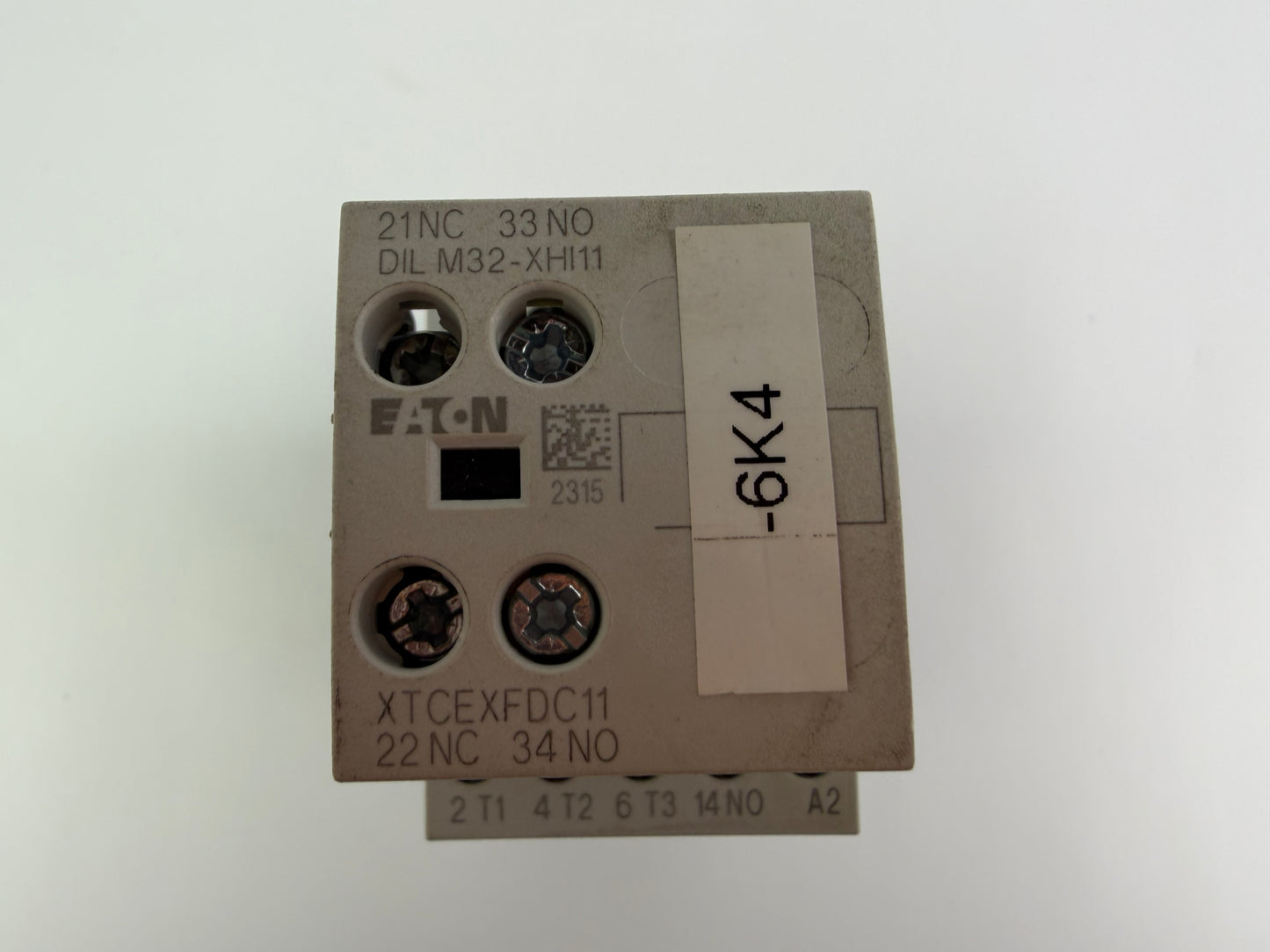 Eaton Moeller XTCE012B10 Contactor + DIL M32-XHI11 Auxiliary Contact Block (21NC / 33NO)