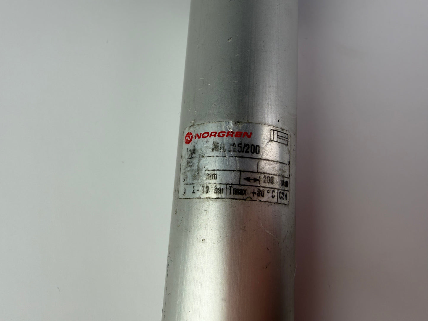 Norgren Pneumatic Cylinder 200mm Stroke Double Acting 2–10 Bar