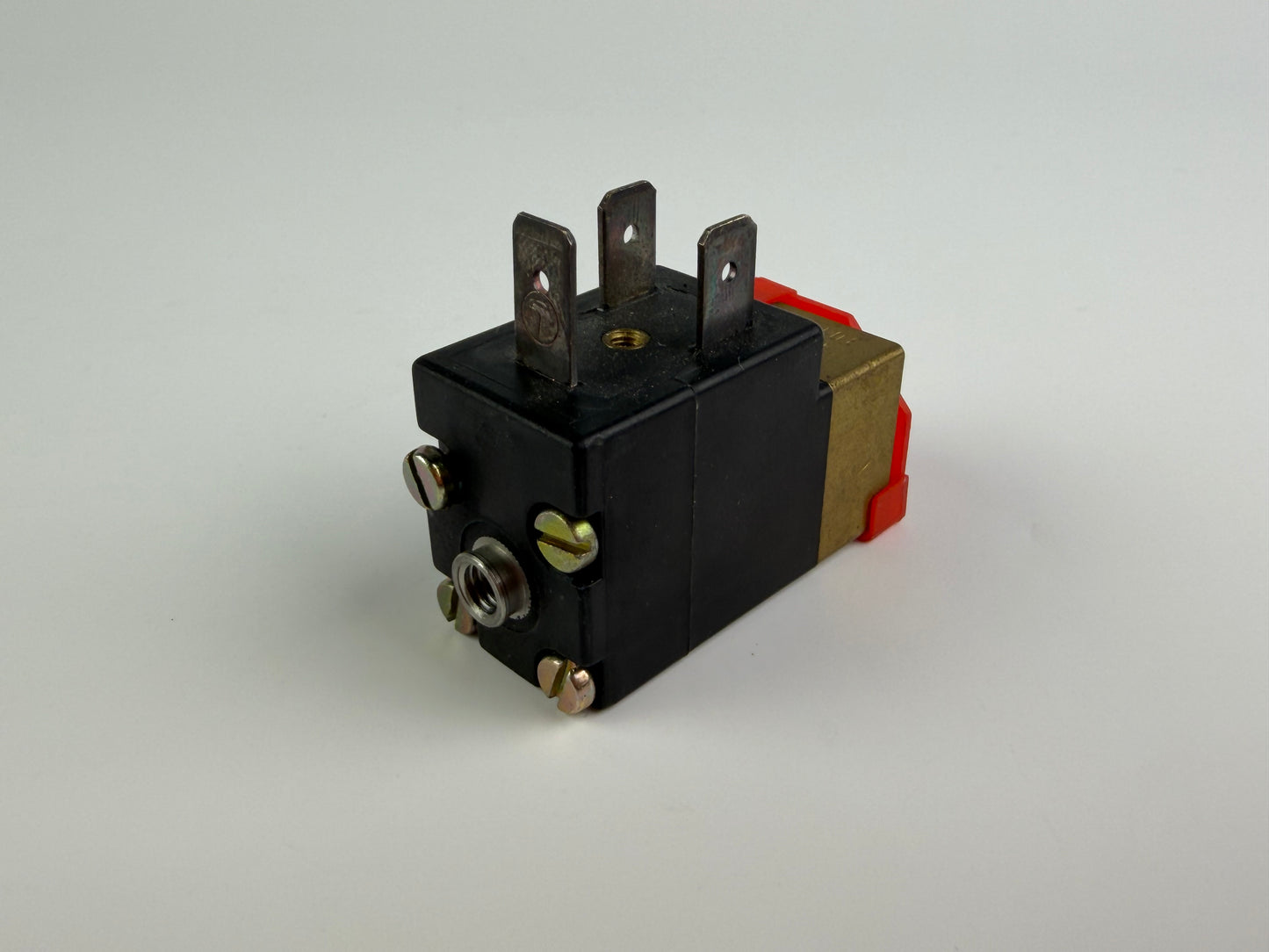 1x Burkert 0301 C 1,6 NBR MS Solenoid Valve – Part No. 042870