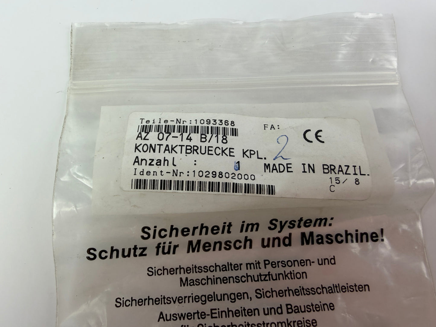 2x Schmersal AZ14-1KD Safety Switch with Key