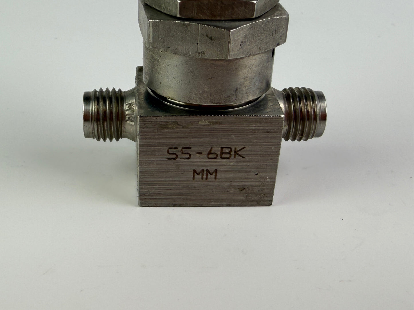 Nupro SS-6BK-MM Bellows Valve