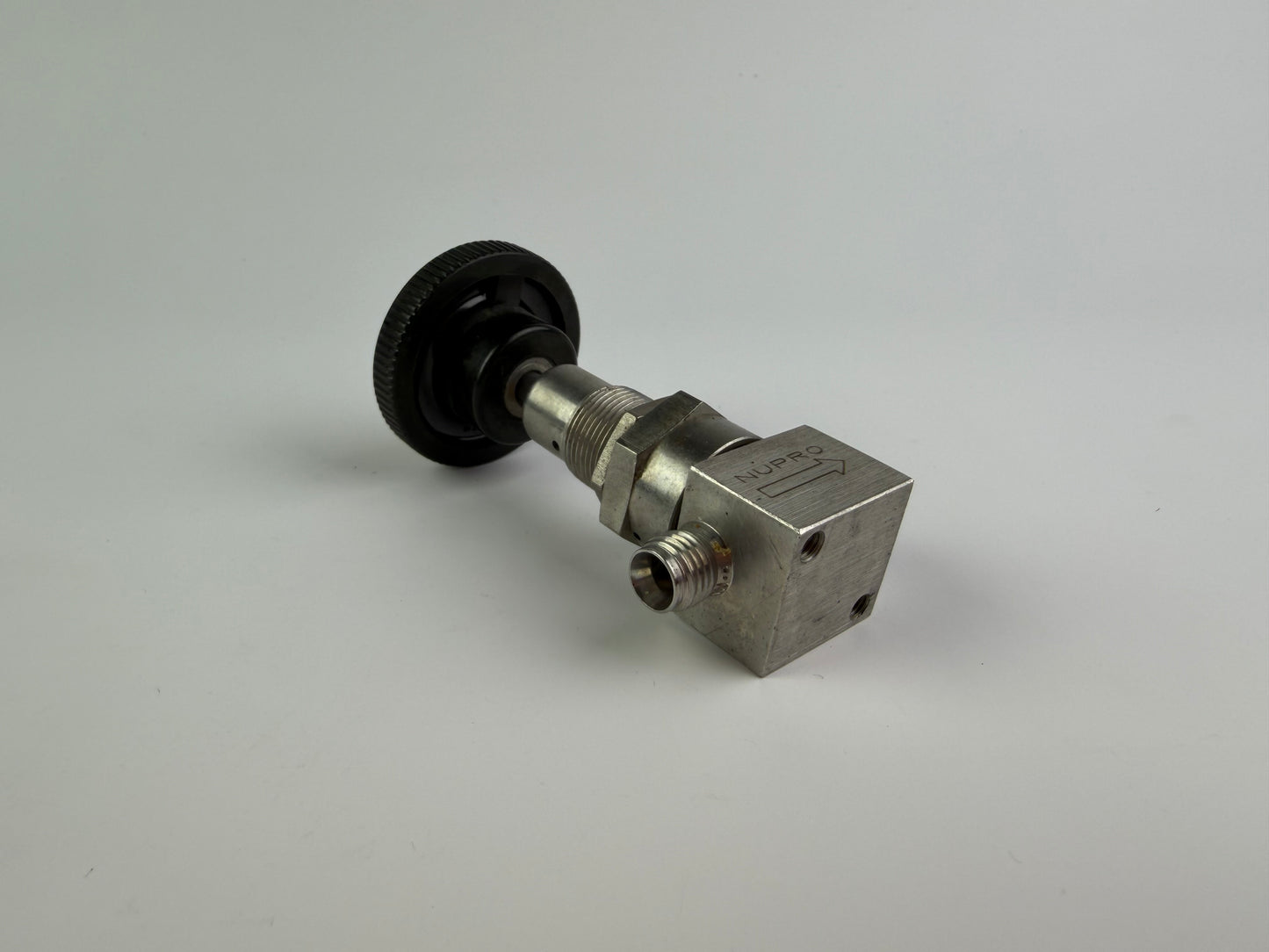 Nupro SS-6BK-MM Bellows Valve