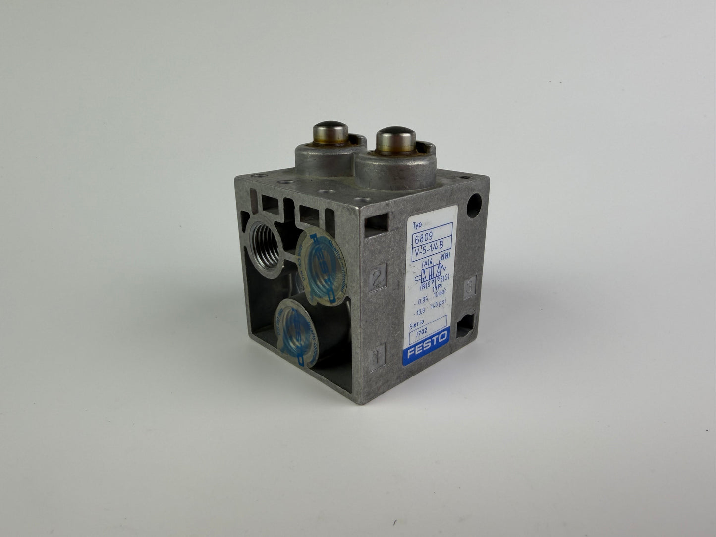 Festo 6809 V-5-1/4-B Stem Actuated Valve