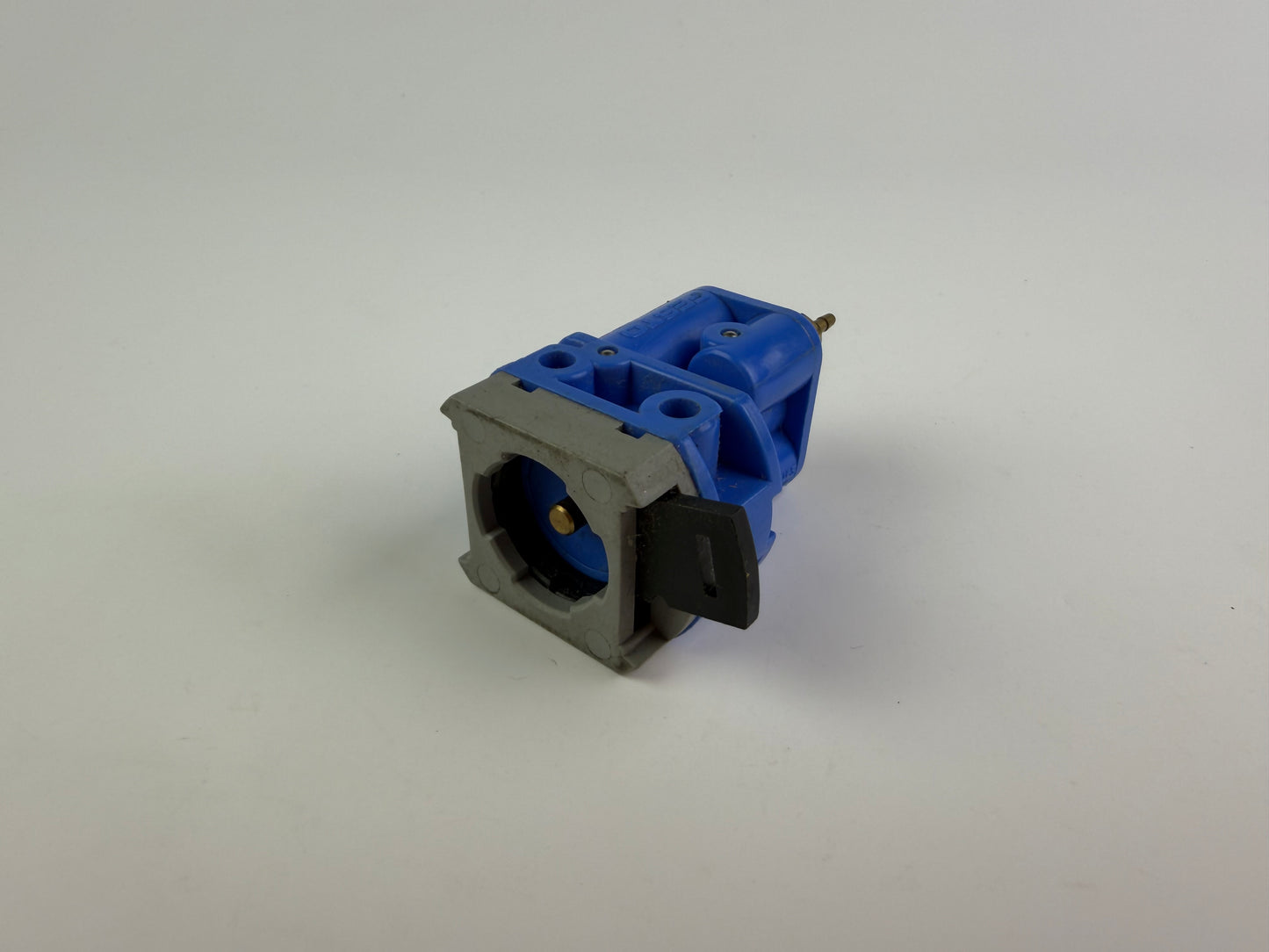 Festo 6817 SV-3-M5 Pneumatic Valve