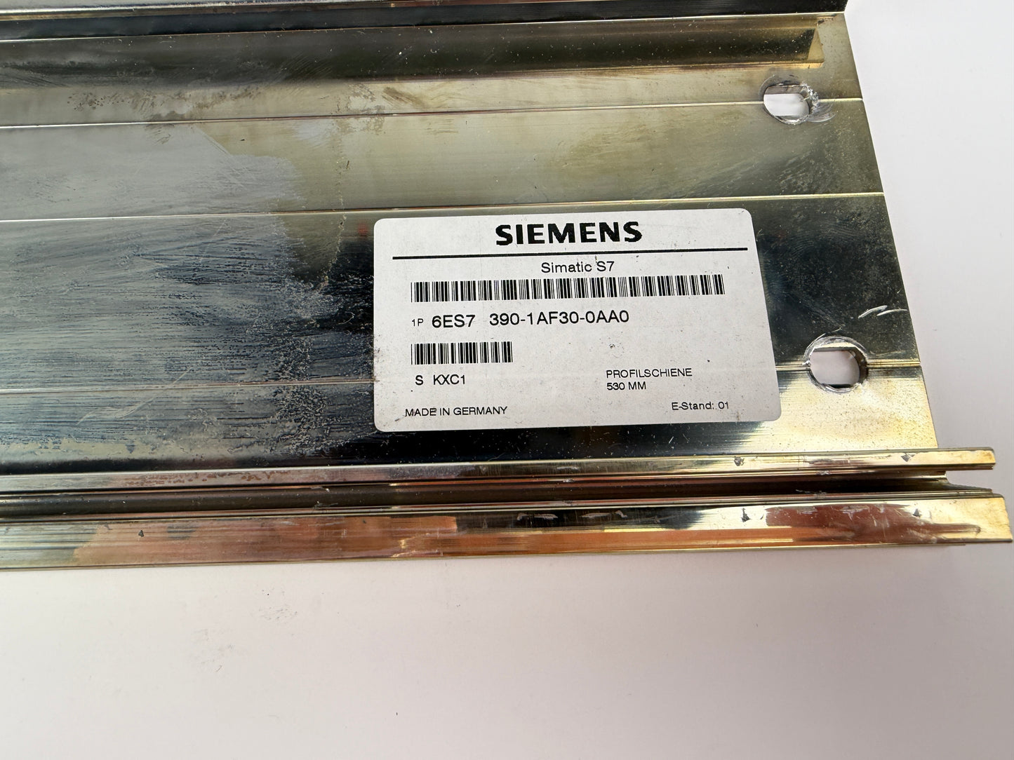 Siemens 6ES7 390-1AF30-0AA0 SIMATIC S7 Profile Rail – 530 mm