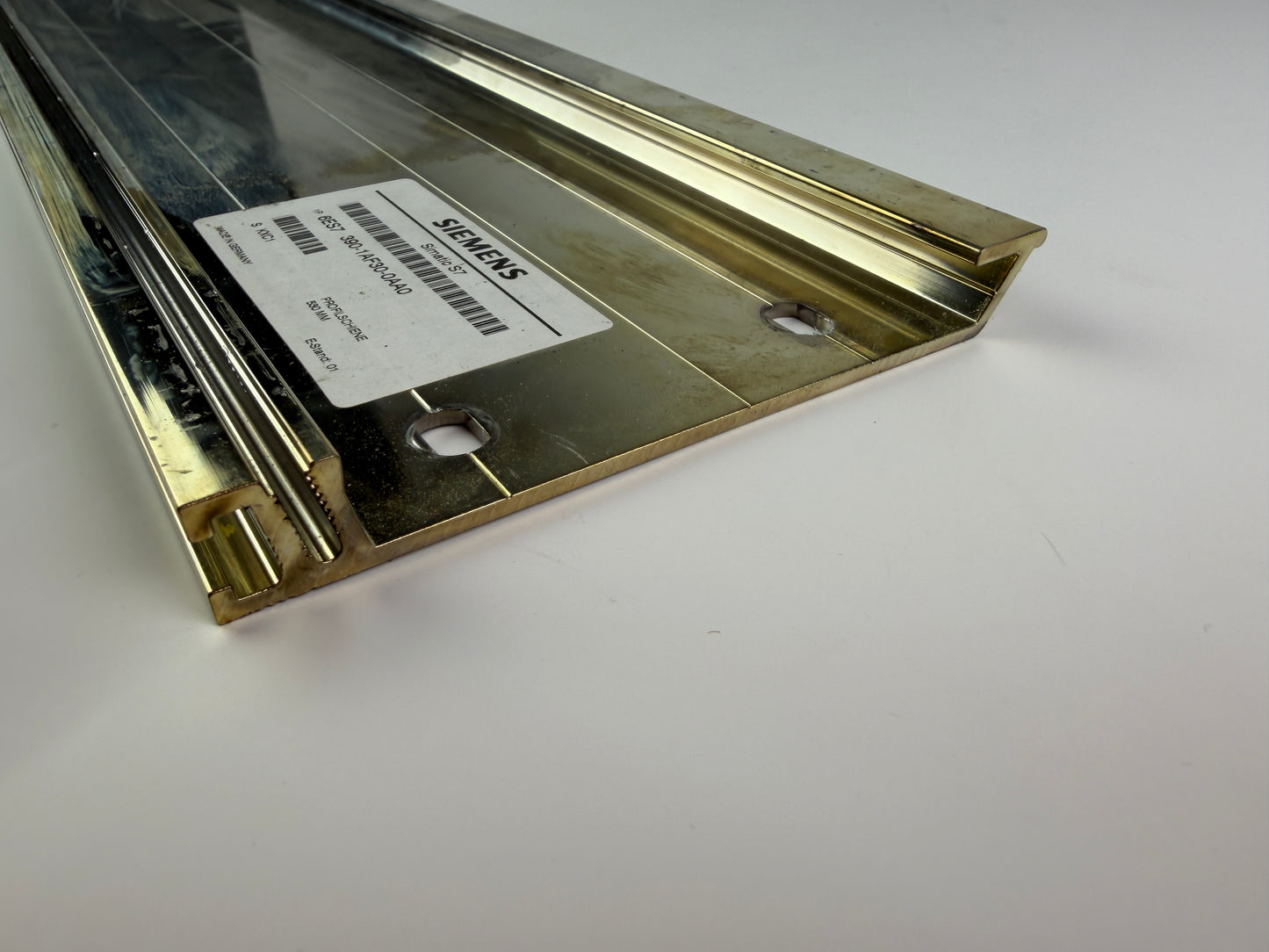 Siemens 6ES7 390-1AF30-0AA0 SIMATIC S7 Profile Rail – 530 mm