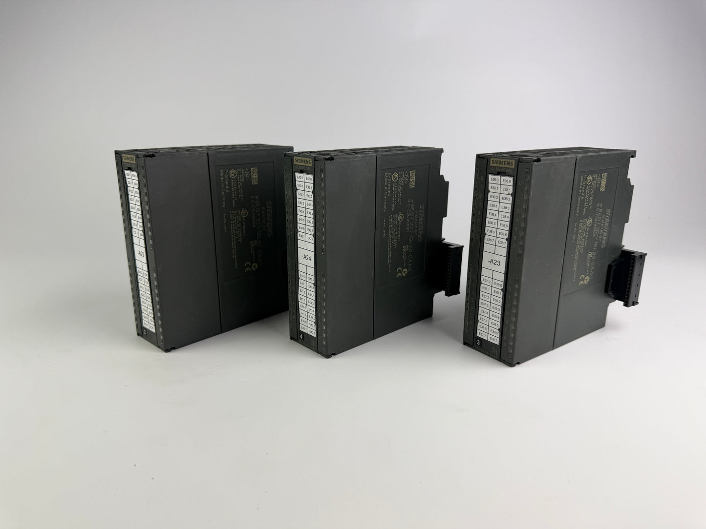 1x Siemens SIMATIC S7 6ES7 321-1BL00-0AA0 Digital Input Module