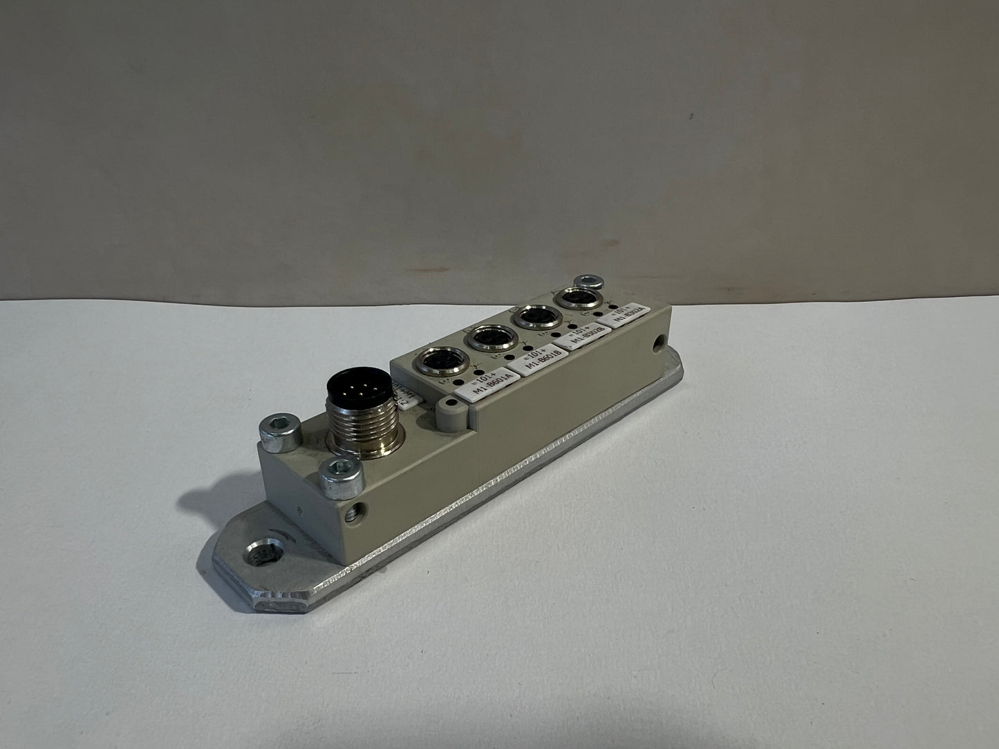 Weidmuller 182874 0000 - 4 Port Slim Line M8 Distribution Terminal Block