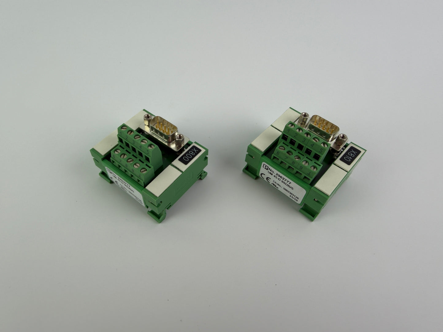 1x Phoenix Contact 2962777 UM 45-D 9SUB/S Terminal Block Interface Module