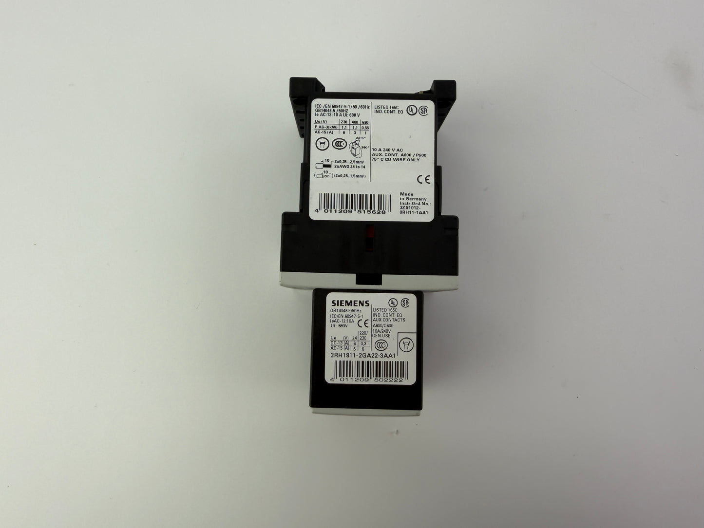 1x Siemens 3ZX1012-0RH11-1AA1 Contactor with 3RH1911-2GA22-3AA1 Auxiliary Relay