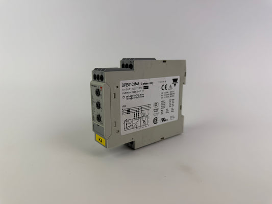 1x Carlo Gavazzi DPB01CM48 3-Phase Voltage Relay 380–480 VAC