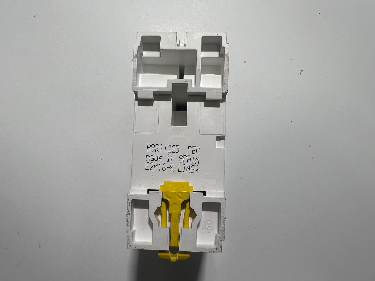 Schneider Resi9 25A 30mA Residual Current Circuit Breaker (RCCB)