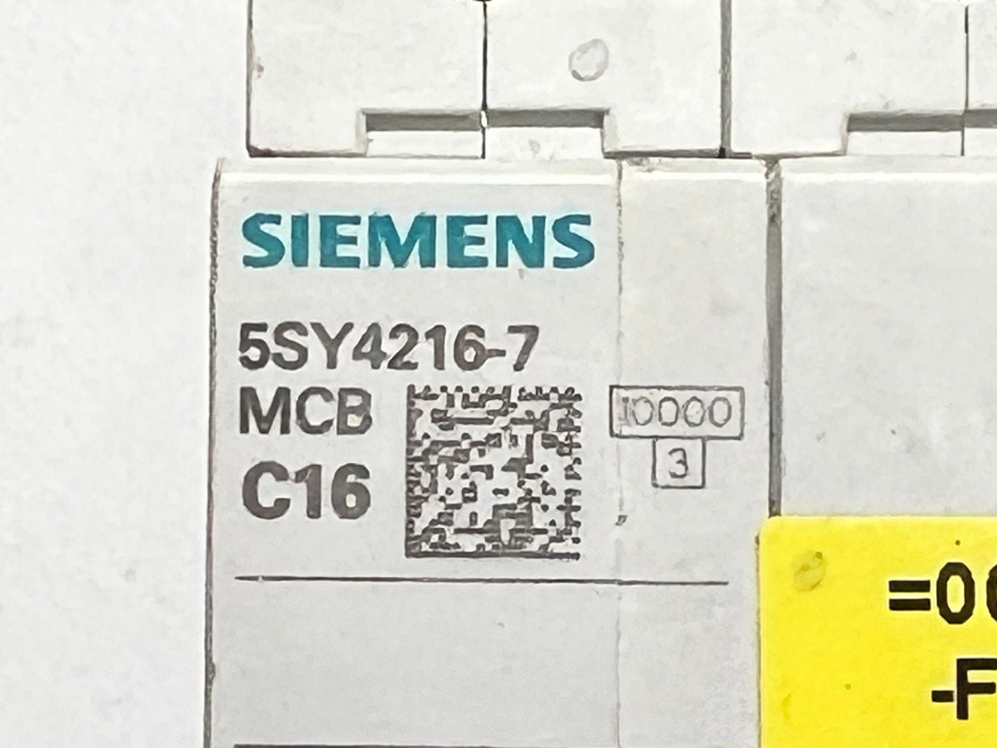 SIEMENS 5SY4216-7 MCB C16 CIRCUIT BREAKER
