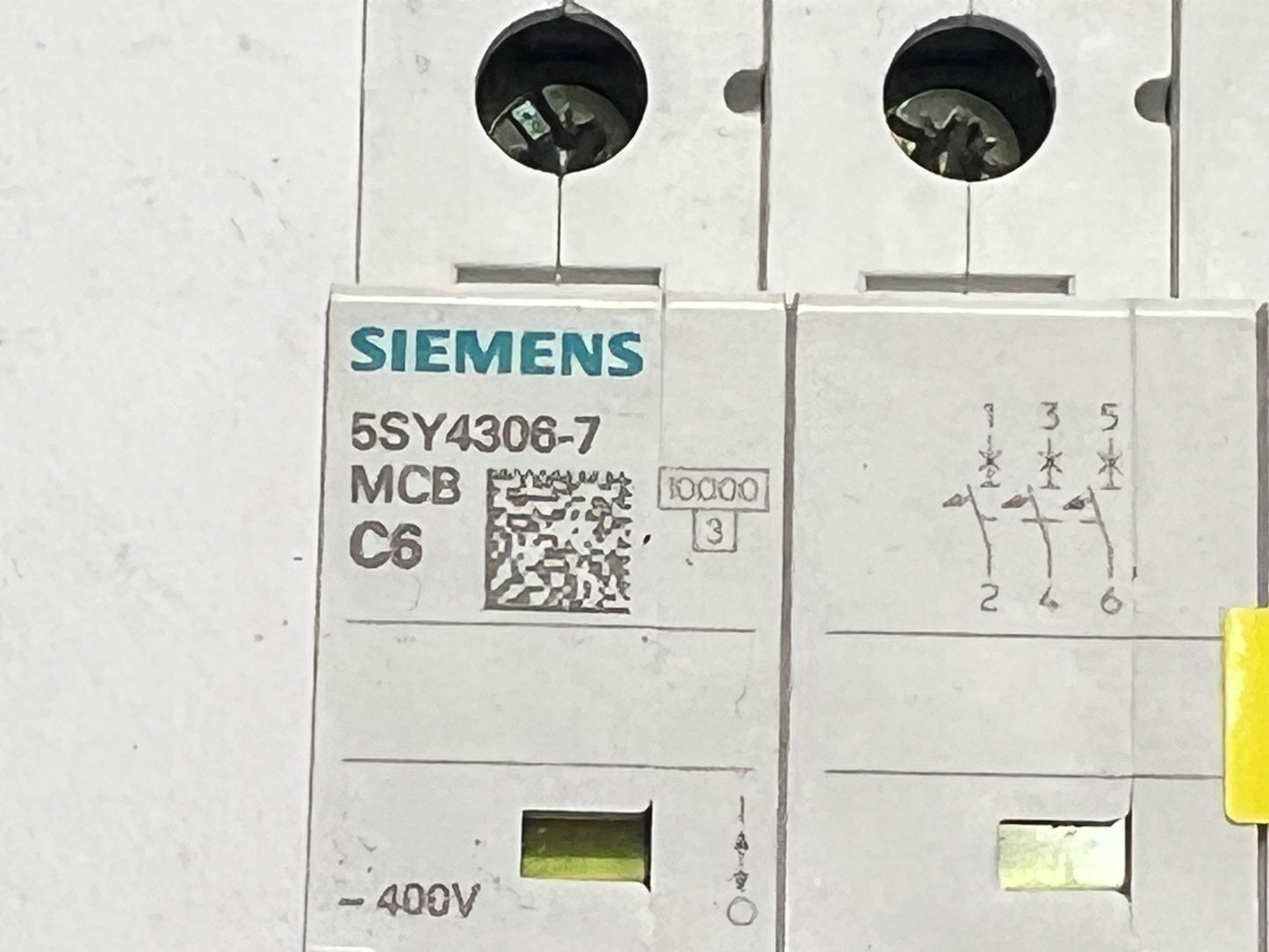 Siemens 5SY4306-7 Miniature Circuit Breaker MCB C6 230/400V 6kA 3-Pole