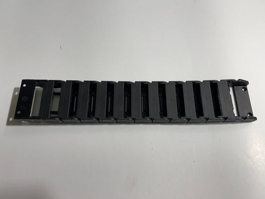 Igus 07.40.028 Energy Chain Cable Carrier – Lot of 11 pcs