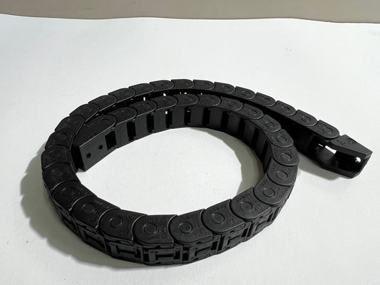 Igus 047.10.038 Energy Chain Cable Carrier – Lot of 37 Pieces