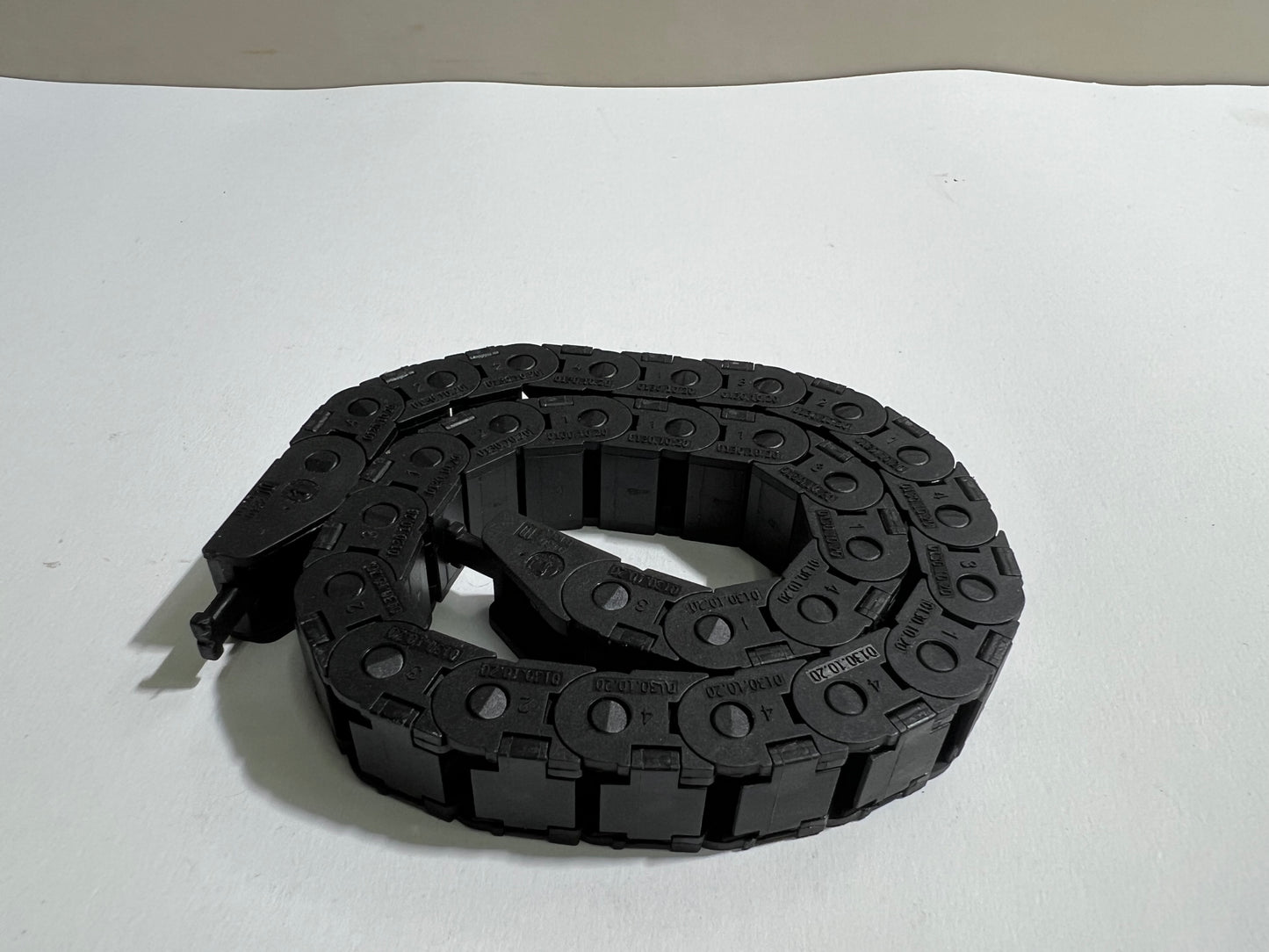Igus 0130.10.20 Energy Chain Cable Carrier – Lot of 29pcs
