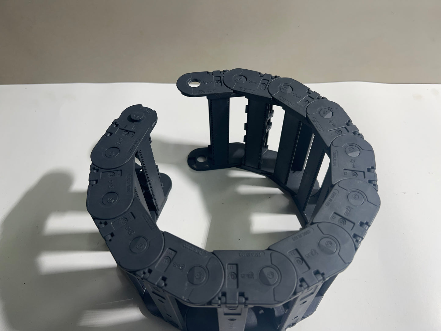 Igus 2500.10.100 Energy Chain Cable Carrier – Lot of 11pcs