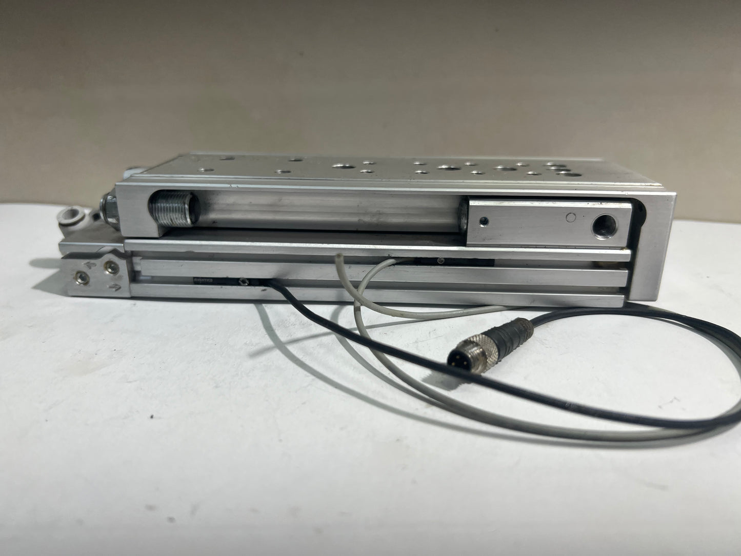 Aventics R480640139 Slide Cylinder 10Bar