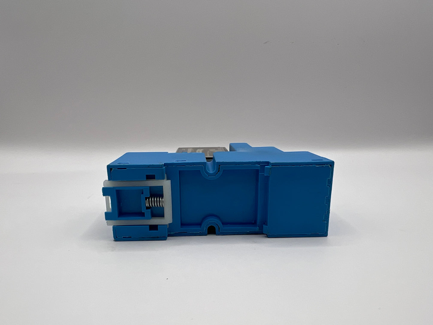 1x Finder 94.04 Relay Socket